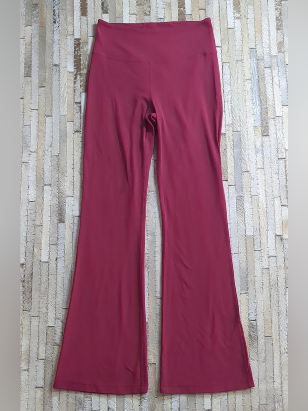 EUC lululemon athletica Magenta Flare High-Rise Leggings 32” in seam - Picture 3 of 4
